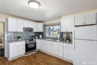 1428 E 32nd Street , Tacoma, WA 98404 - Photo 10