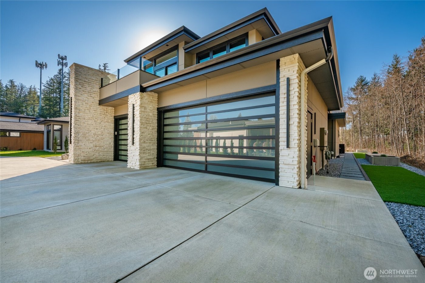 5684 Lux Lane , Blaine, WA 98230