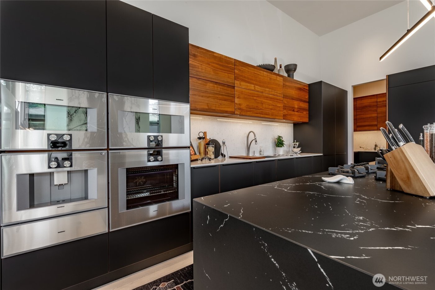 5684 Lux Lane , Blaine, WA 98230