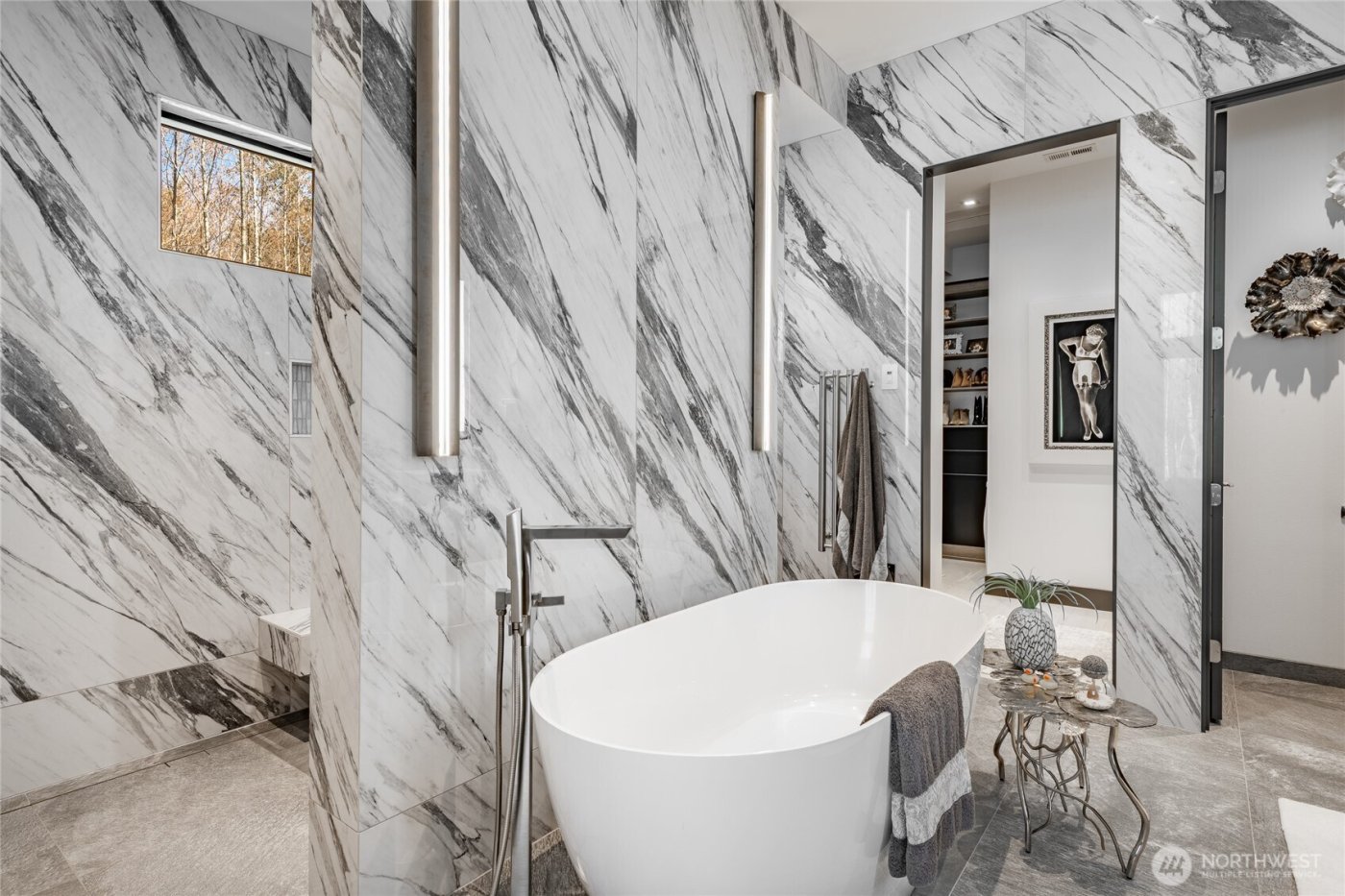 5684 Lux Lane , Blaine, WA 98230