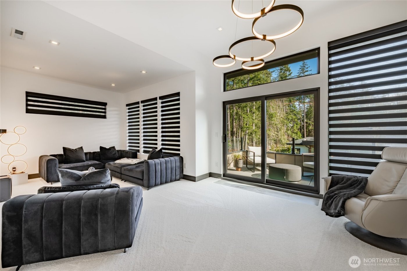 5684 Lux Lane , Blaine, WA 98230