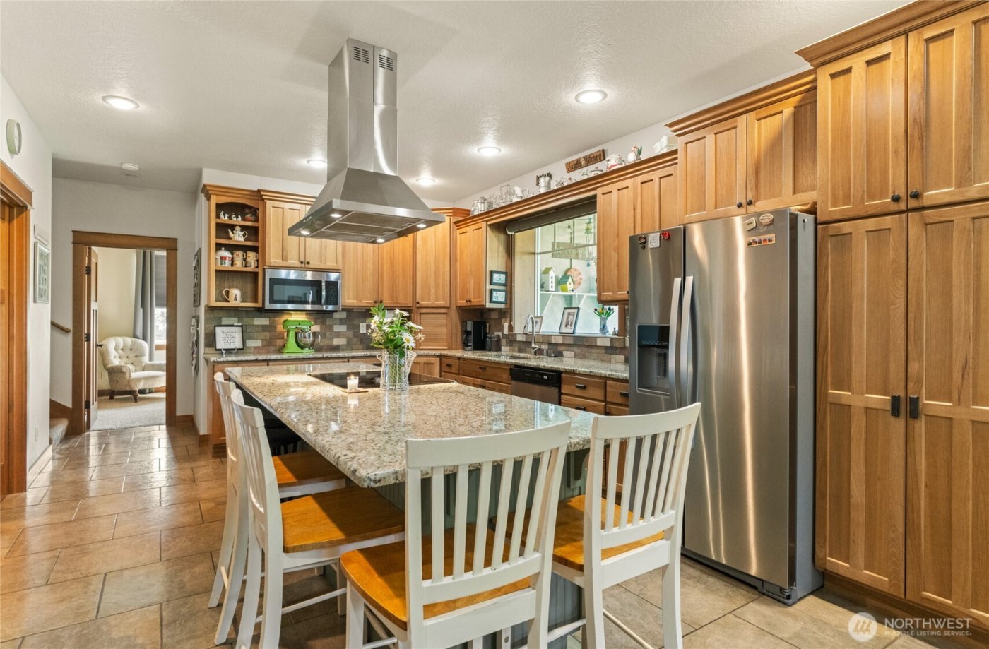 19 Cobb Court , Malaga, WA 98828