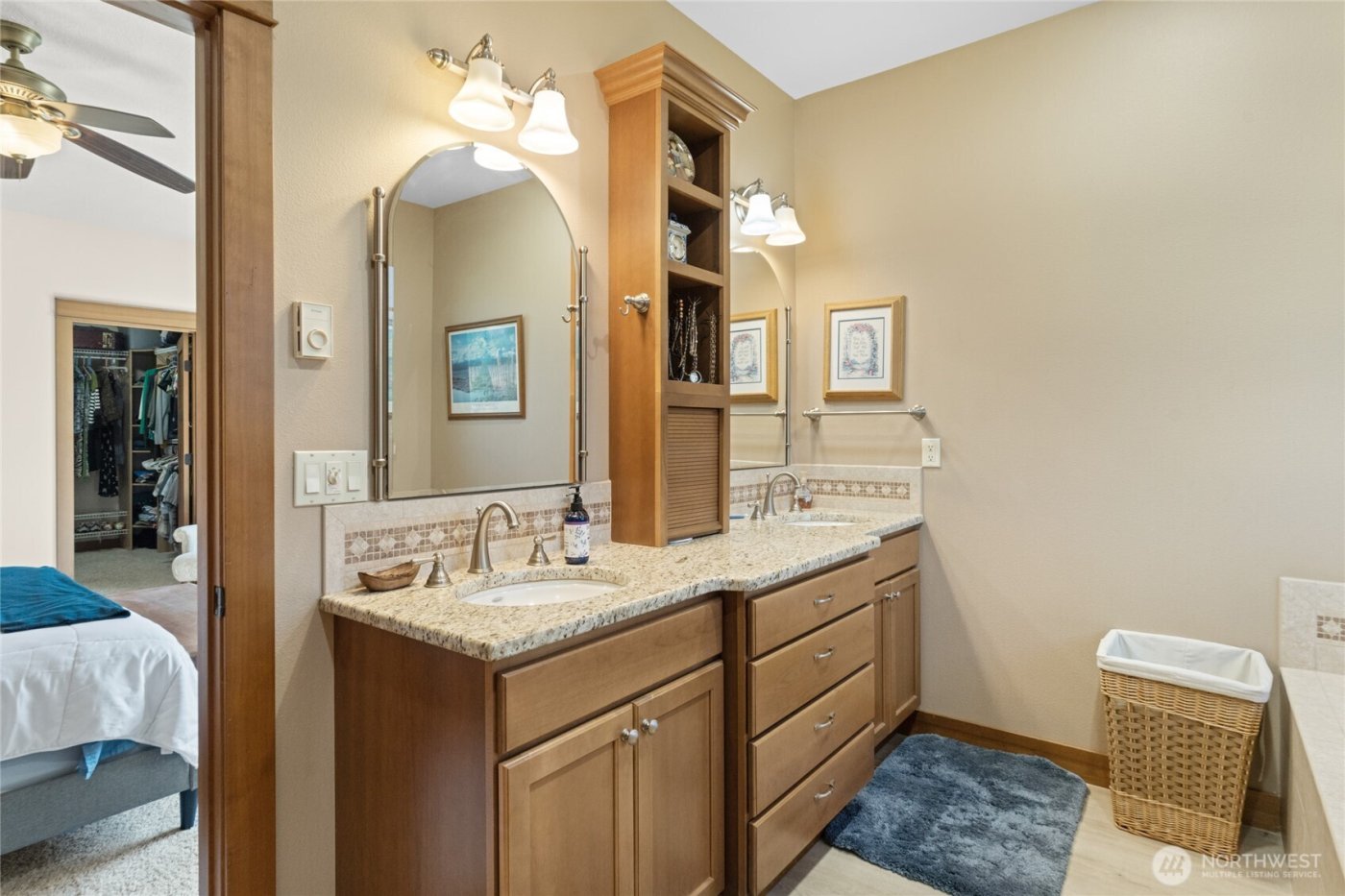19 Cobb Court , Malaga, WA 98828