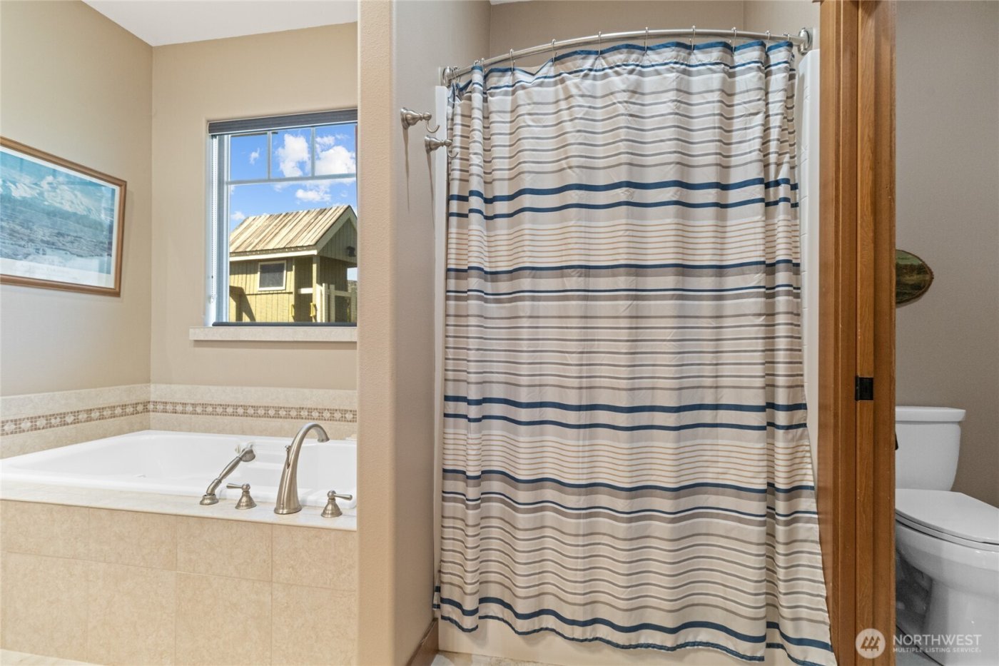19 Cobb Court , Malaga, WA 98828