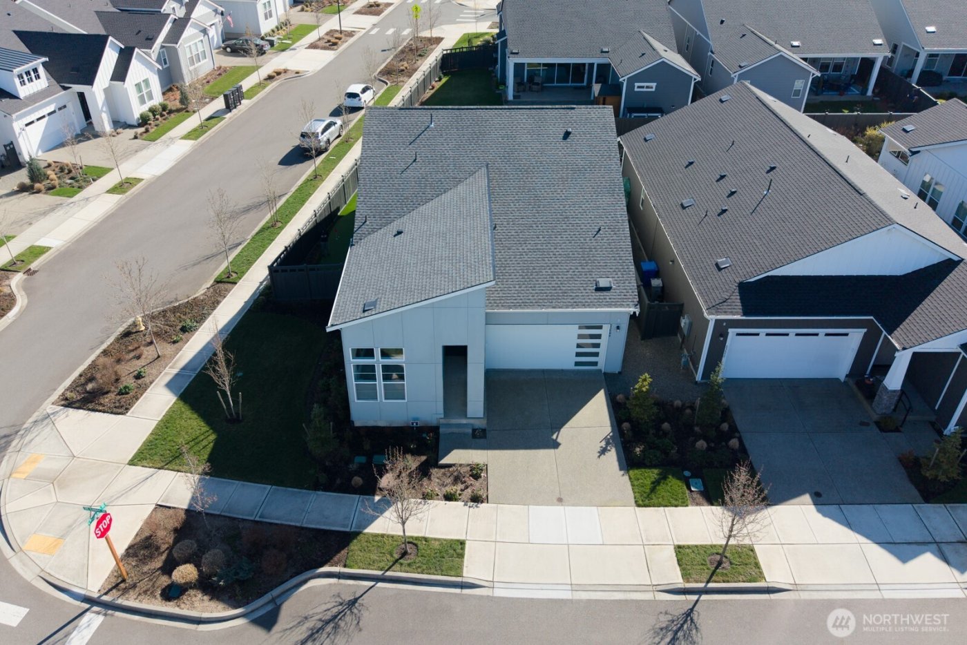 23589 SE Logan Street , Black Diamond, WA 98010