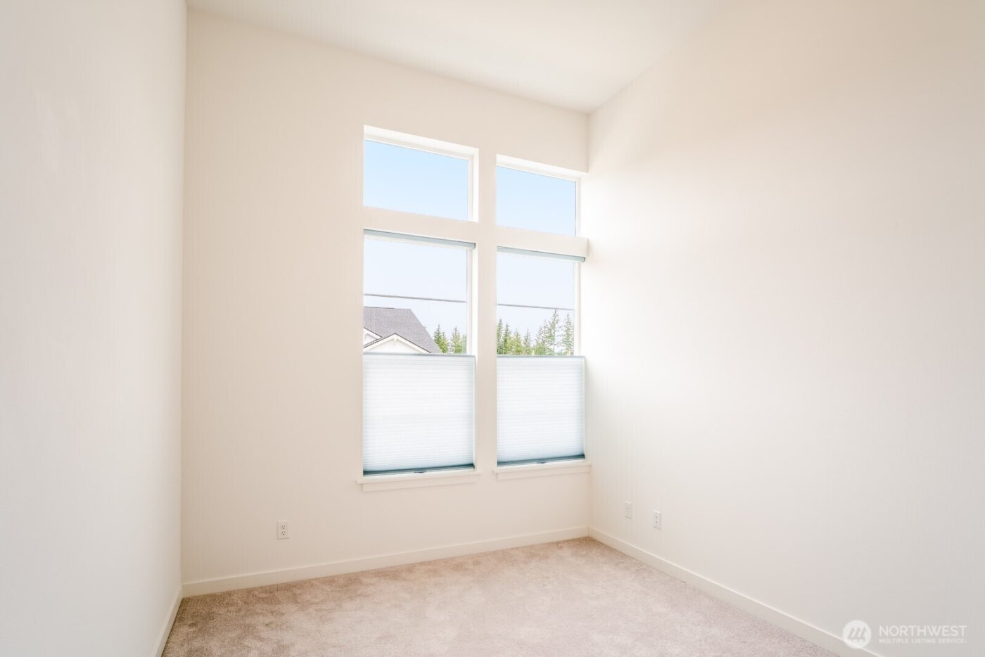 23589 SE Logan Street , Black Diamond, WA 98010