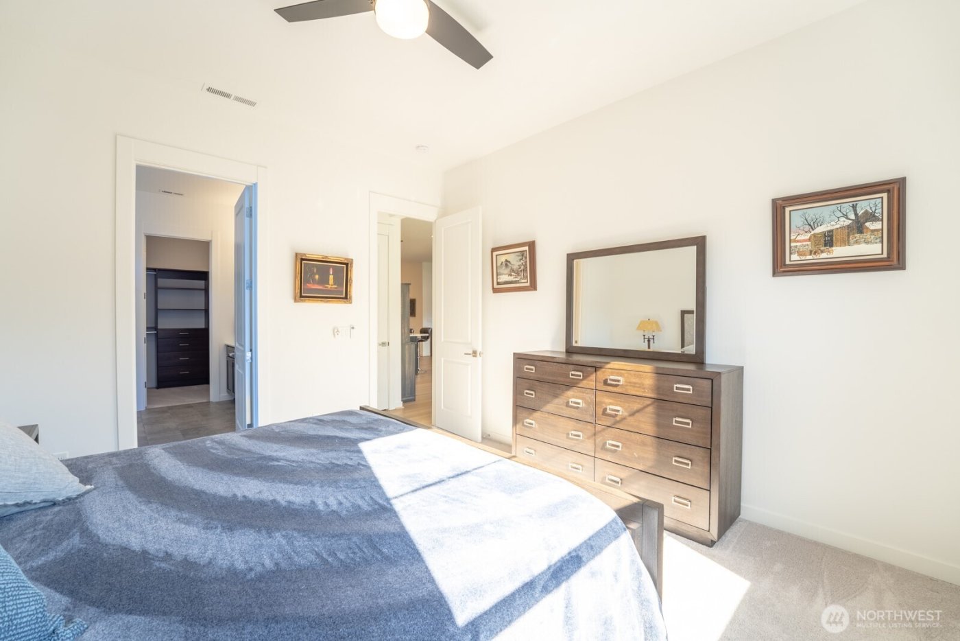 23589 SE Logan Street , Black Diamond, WA 98010