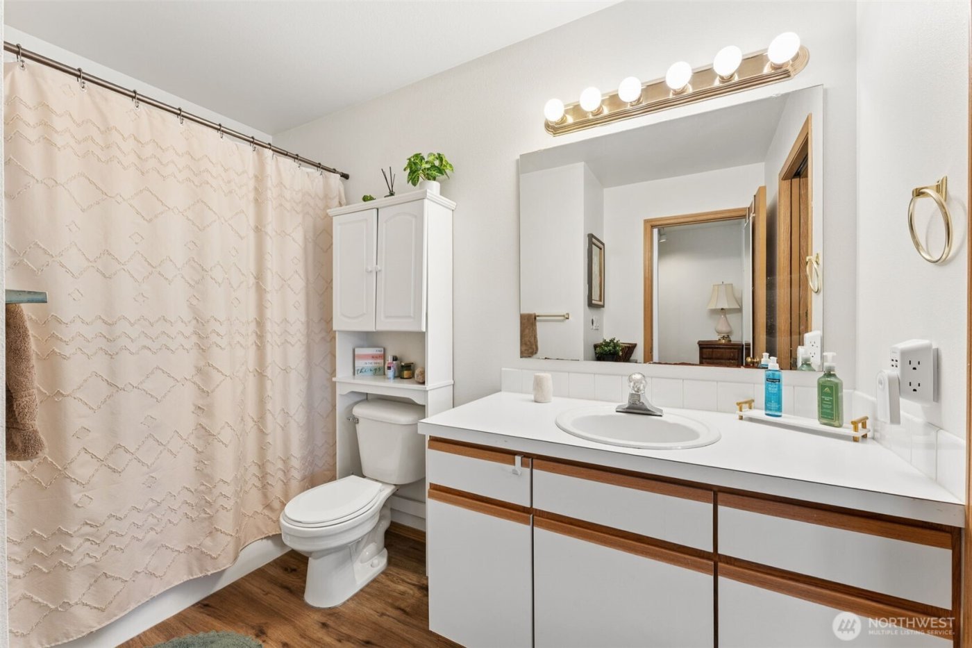 4016 7th Street SW #C115, Puyallup, WA 98373