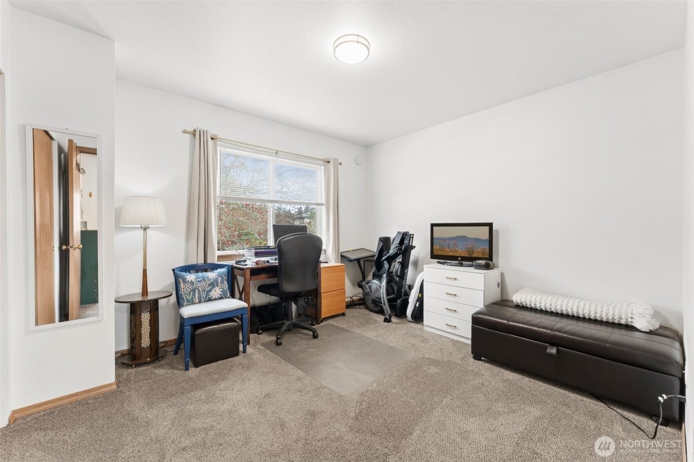 4016 7th Street SW #C115, Puyallup, WA 98373