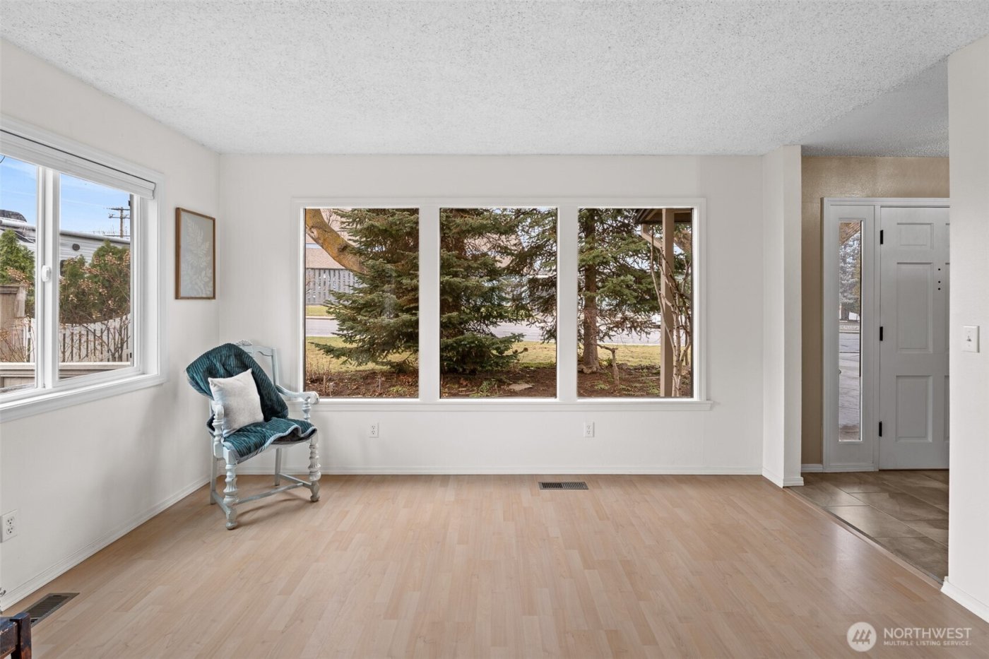 9 N Elliott Avenue , Wenatchee, WA 98801