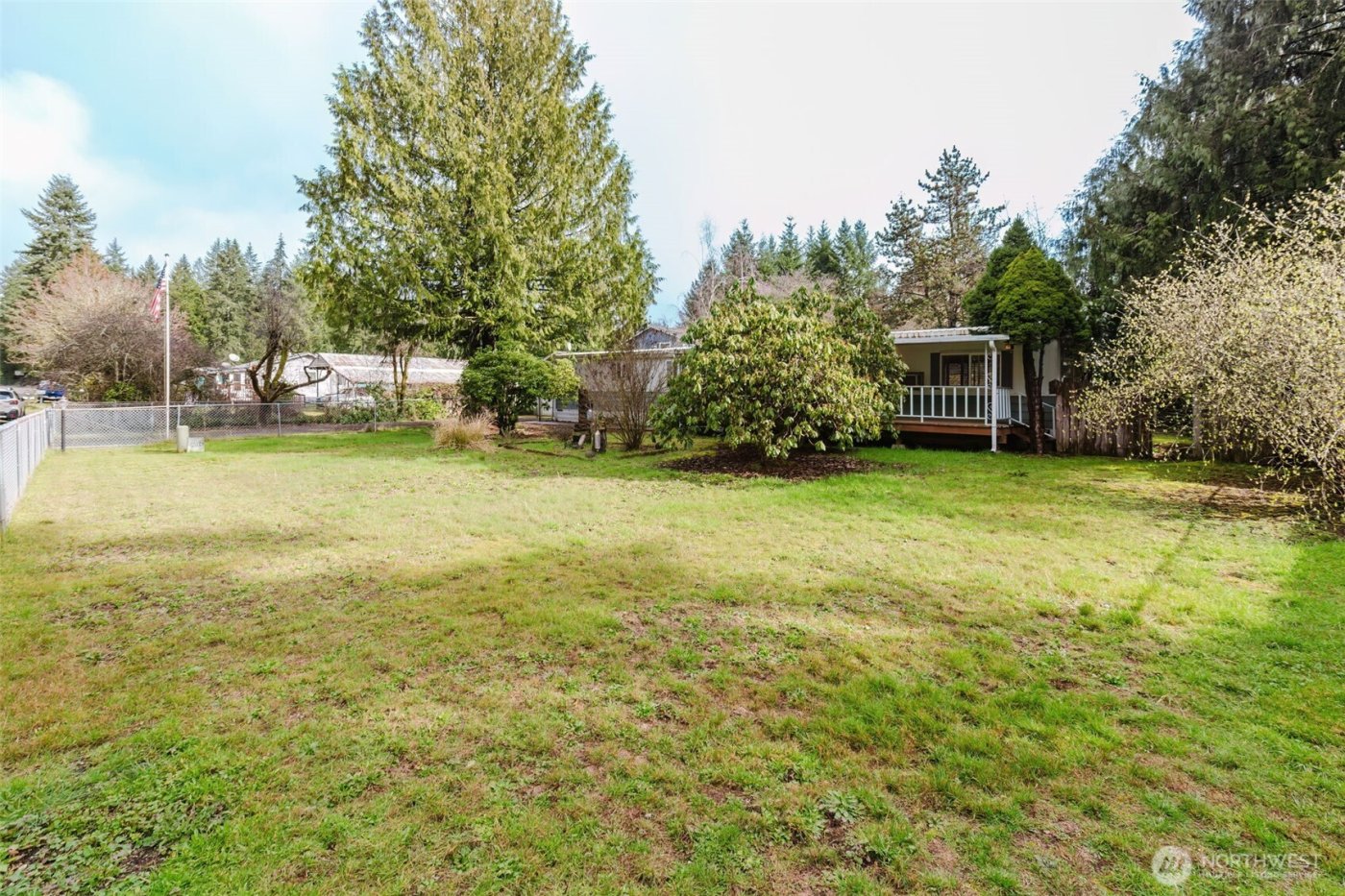 120 NE Larson Lake Lane , Belfair, WA 98528