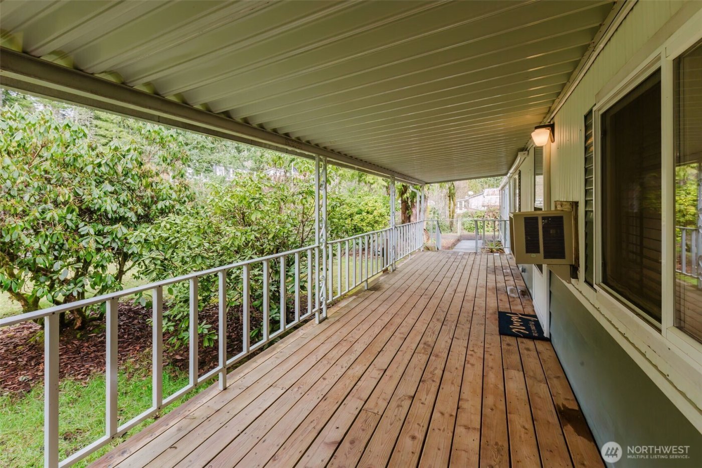 120 NE Larson Lake Lane , Belfair, WA 98528