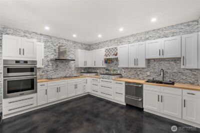 15115 Labrador Lane SW, Rochester, WA 98579 - Photo 10