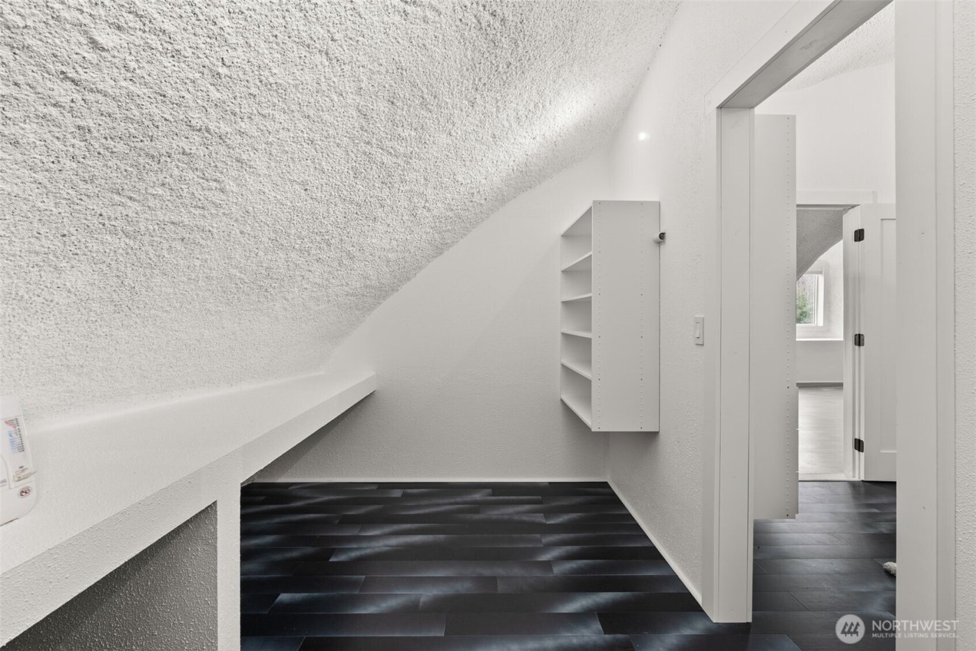 15115 Labrador Lane SW, Rochester, WA 98579