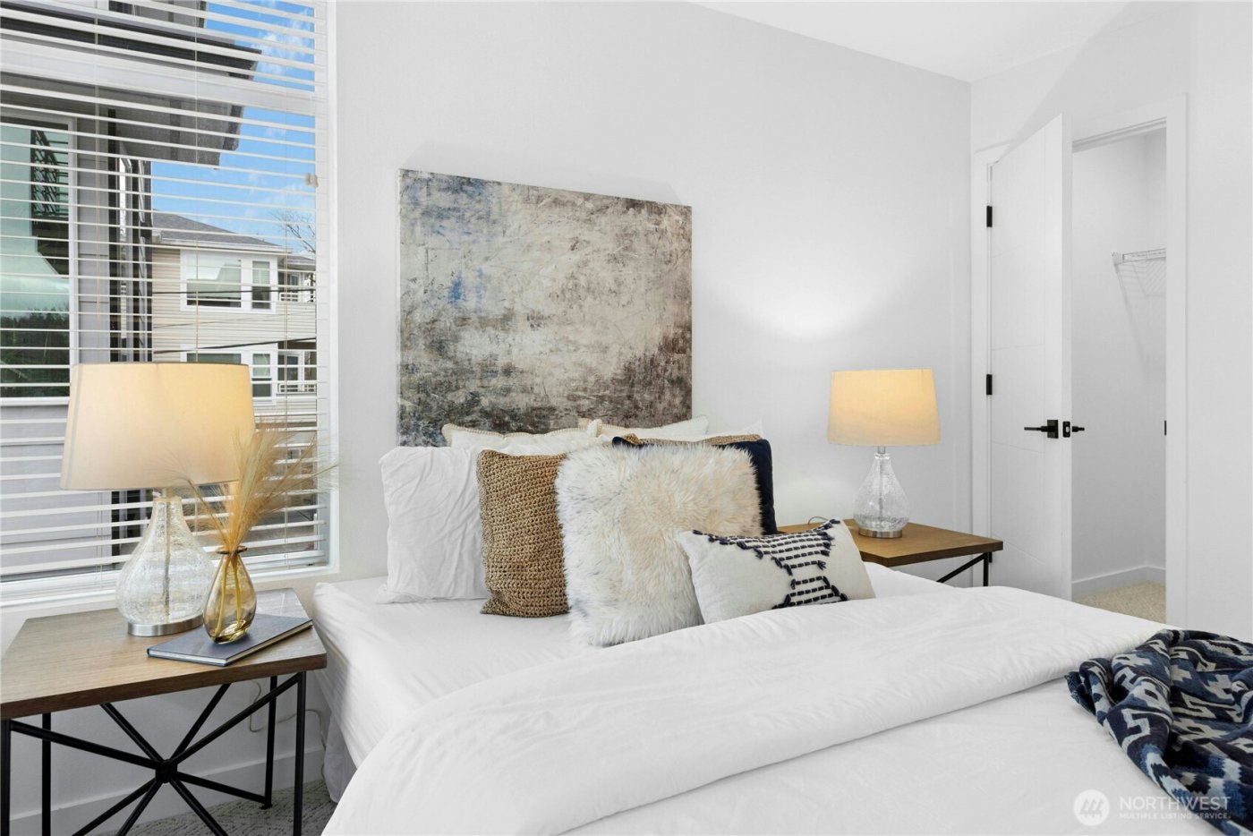 1142 NW 59th Street #B, Seattle, WA 98107