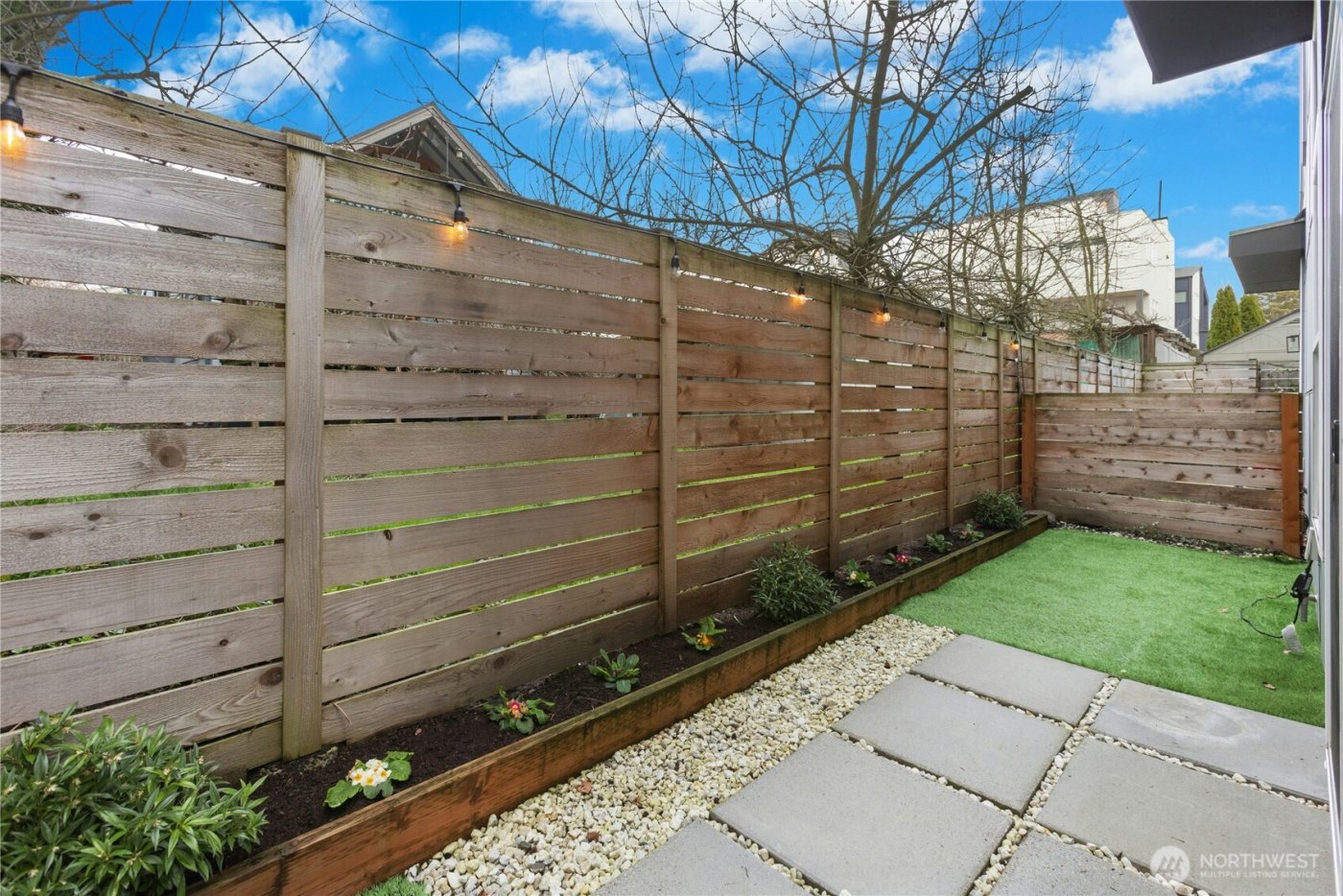 1142 NW 59th Street #B, Seattle, WA 98107