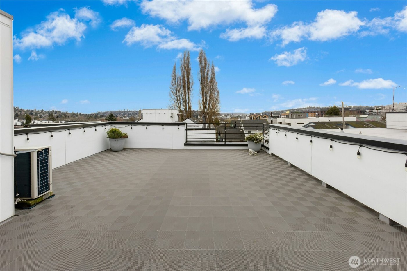 1142 NW 59th Street #B, Seattle, WA 98107