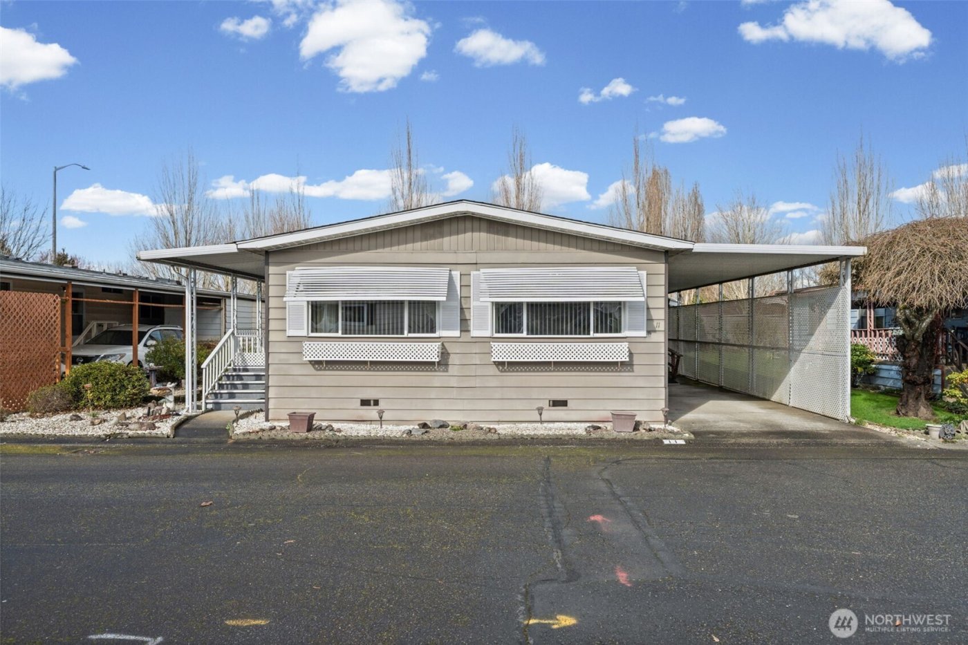 1402 22nd Street NE #11, Auburn, WA 98002