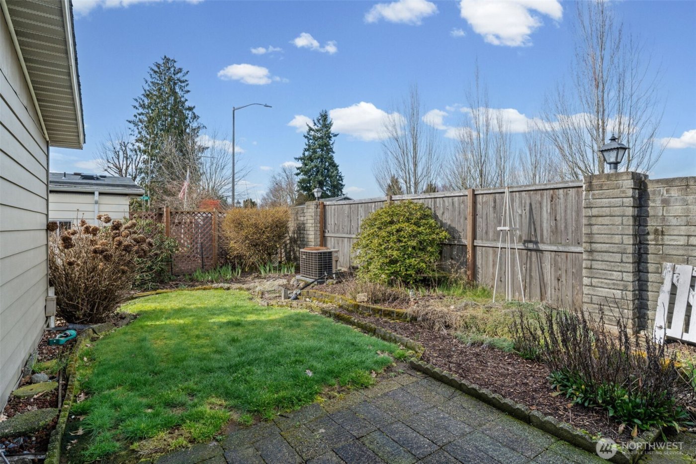 1402 22nd Street NE #11, Auburn, WA 98002