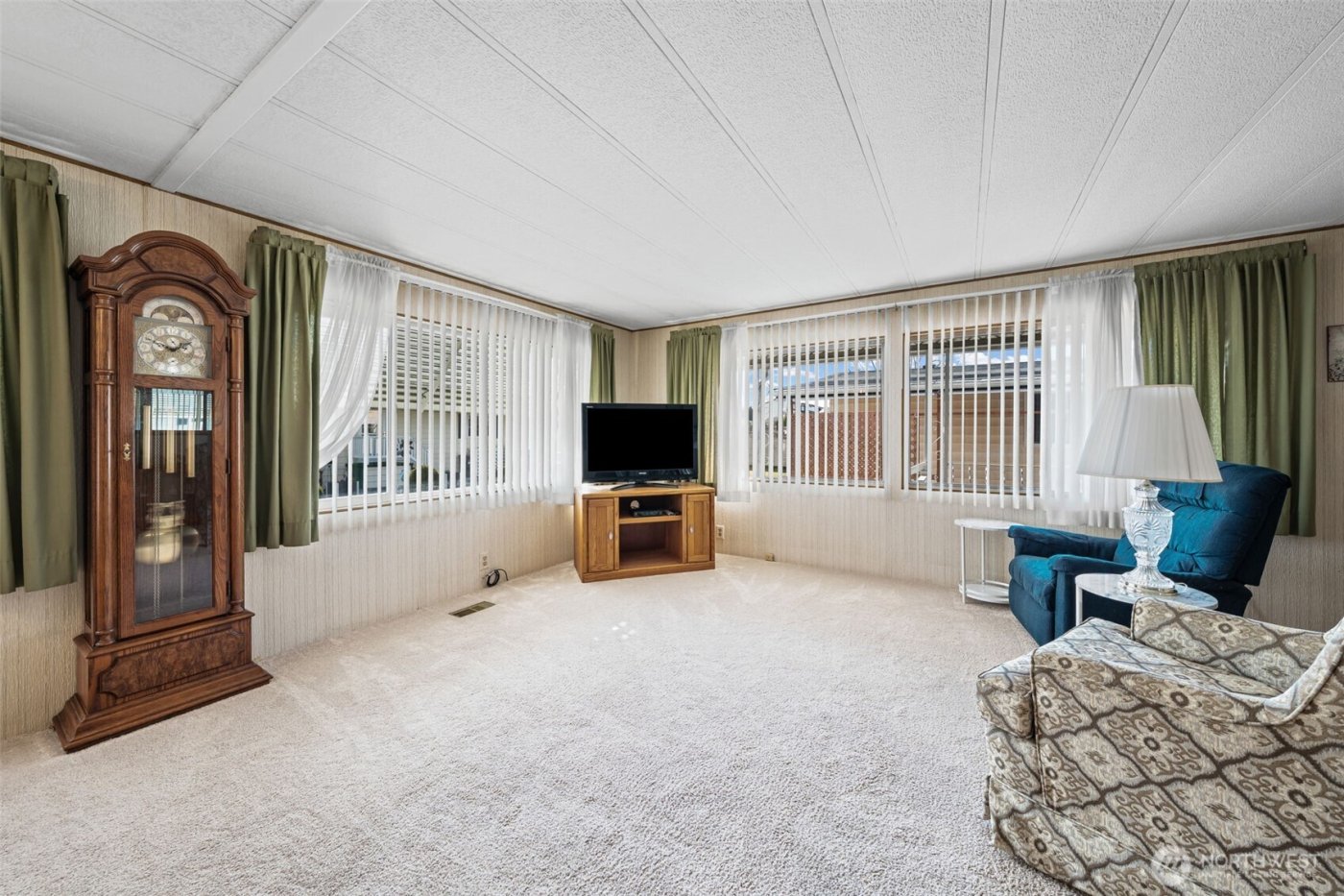 1402 22nd Street NE #11, Auburn, WA 98002