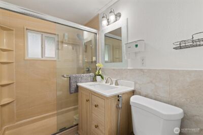 12067 Renton Avenue S, Seattle, WA 98178 - Photo 16