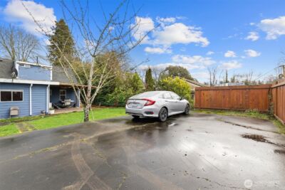 12067 Renton Avenue S, Seattle, WA 98178 - Photo 29