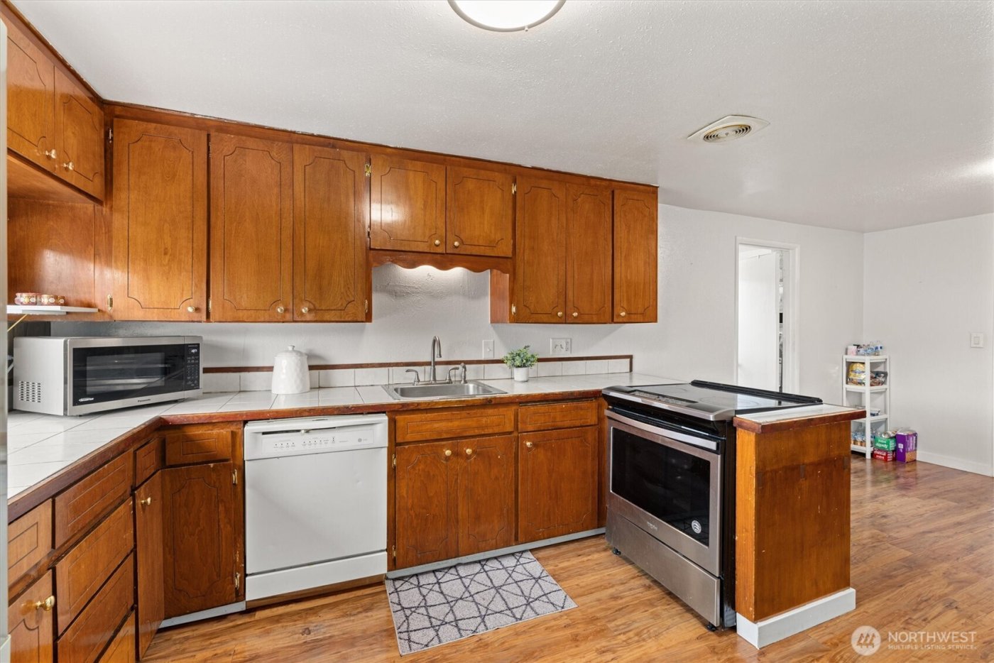 12067 Renton Avenue S, Seattle, WA 98178