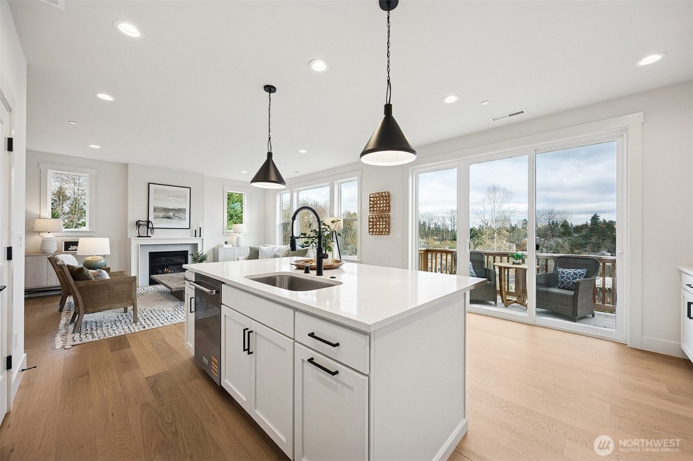 8407 NE 156th (Lot 4) Place , Kenmore, WA 98028