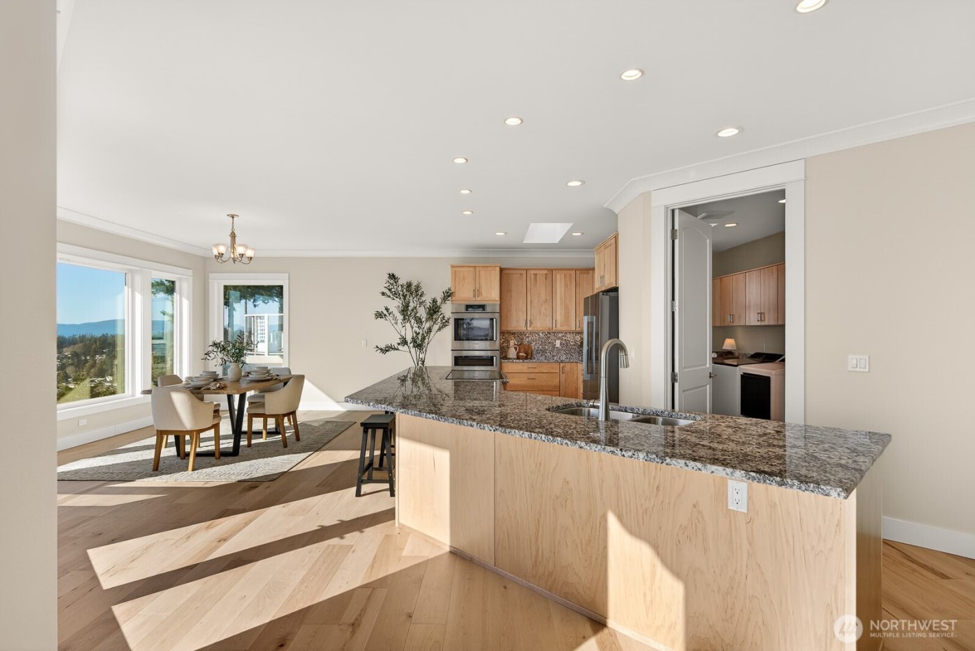 2402 Highland Drive , Anacortes, WA 98221