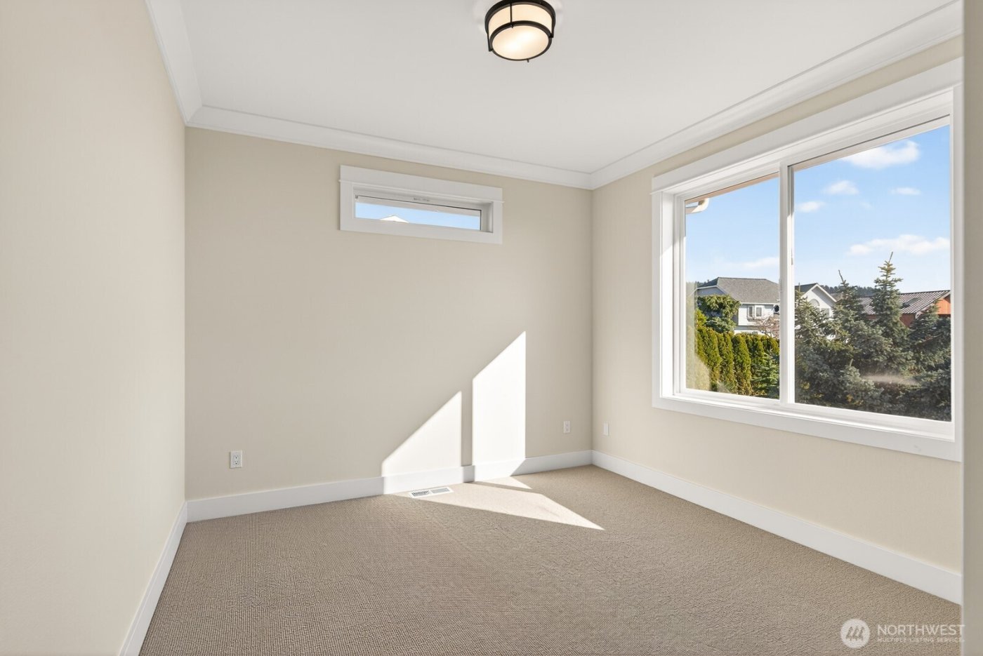 2402 Highland Drive , Anacortes, WA 98221