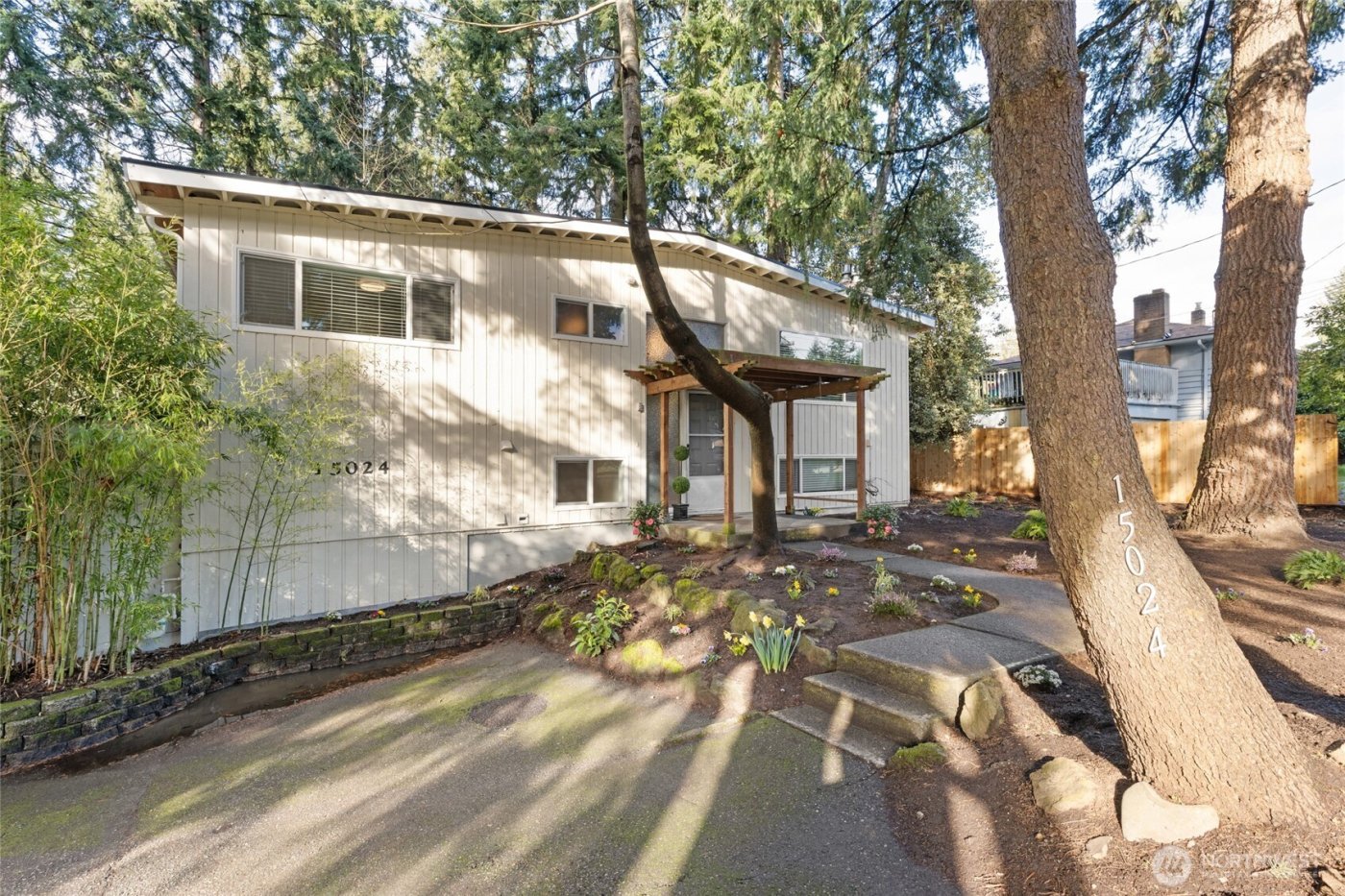 15024 SE 113th Street , Renton, WA 98059