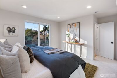 4136 Eastern Avenue N, Seattle, WA 98103 - Photo 18