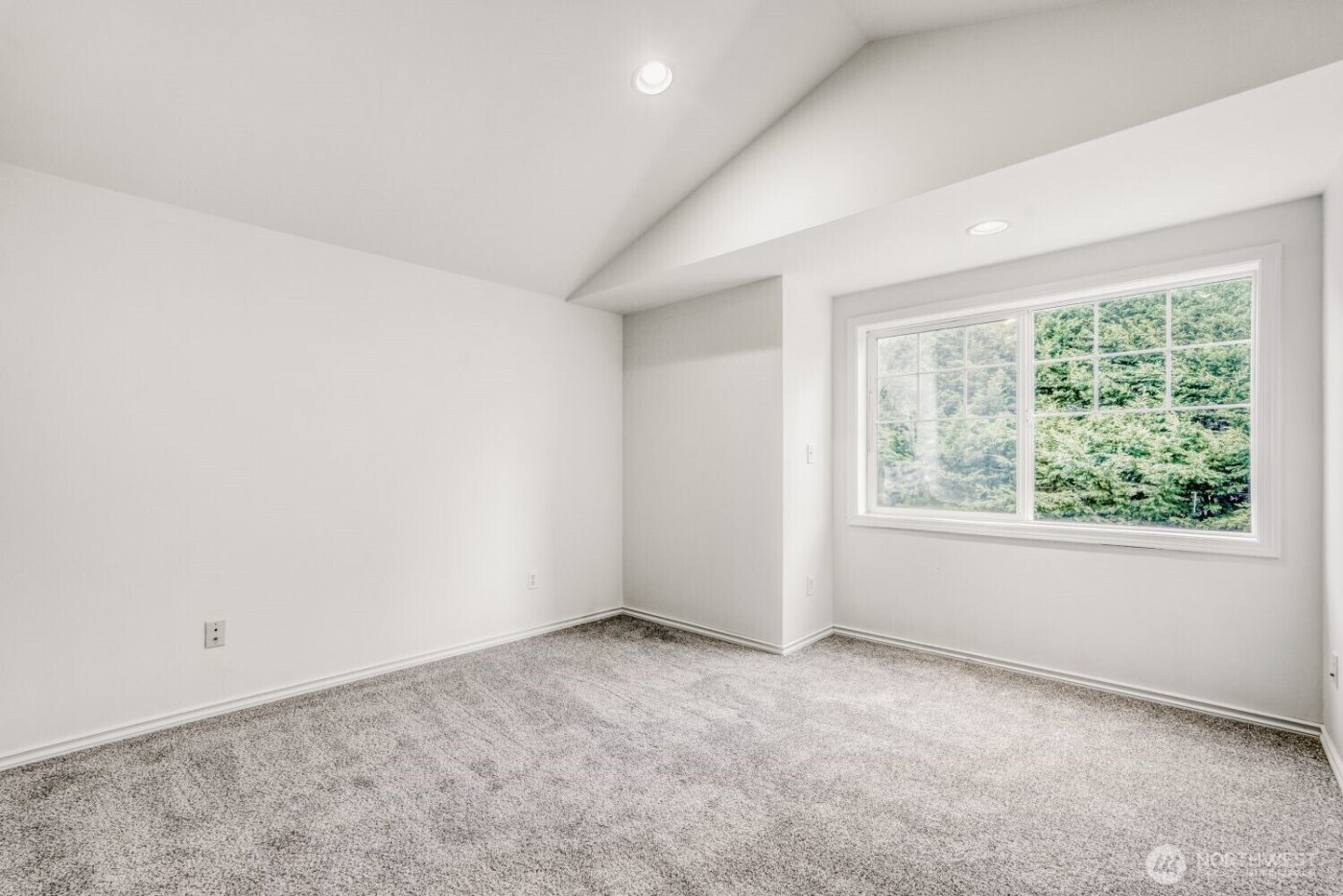 12323 10th Place NE #C, Seattle, WA 98125