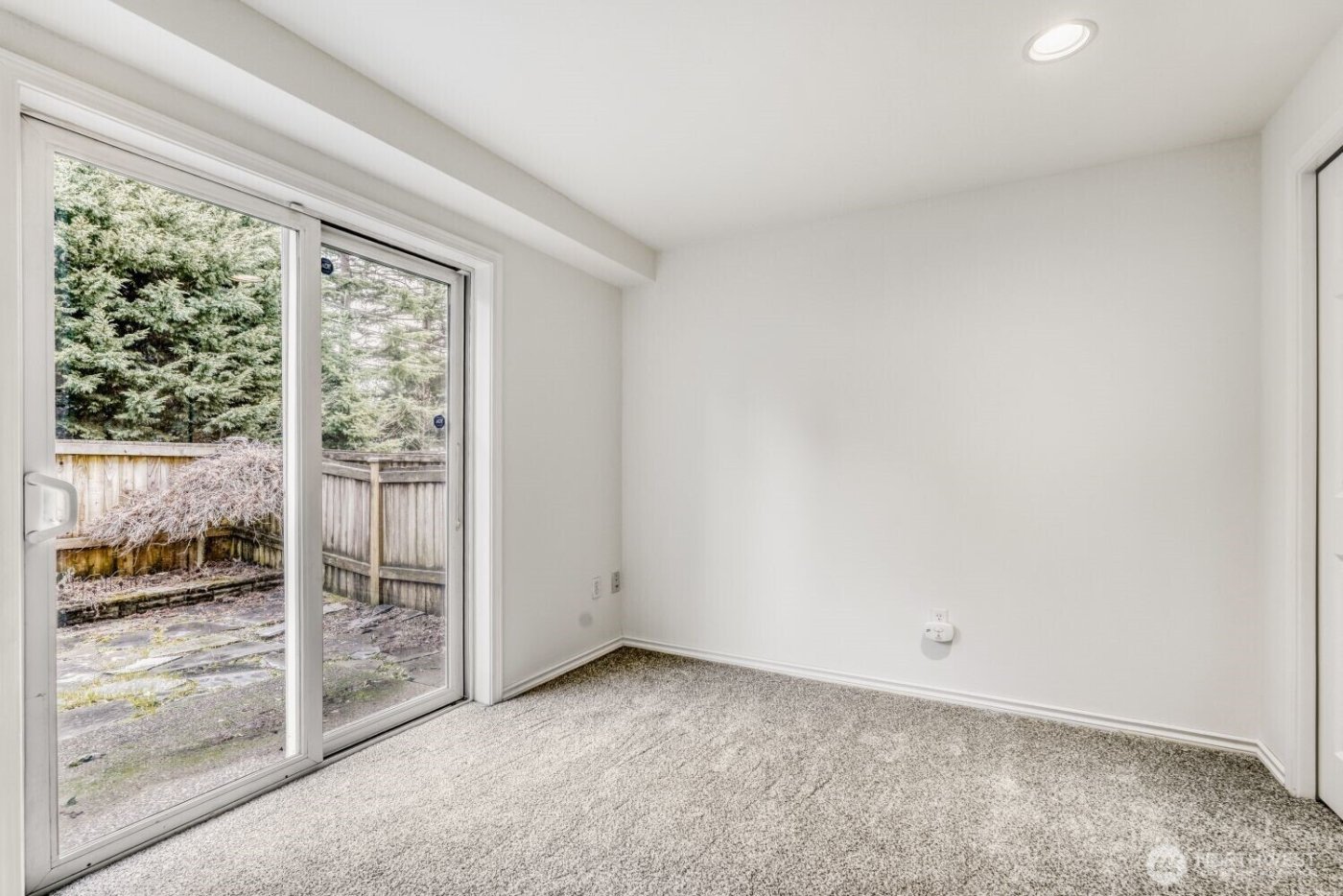 12323 10th Place NE #C, Seattle, WA 98125