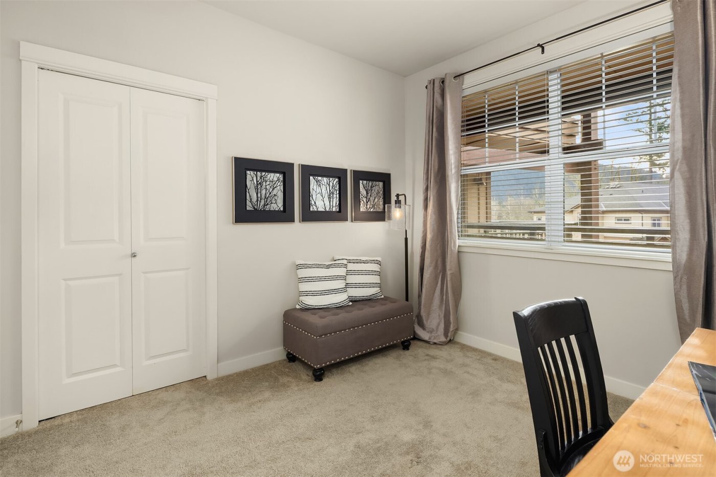 1000 Cabin Creek Lane SW #B204, Issaquah, WA 98027