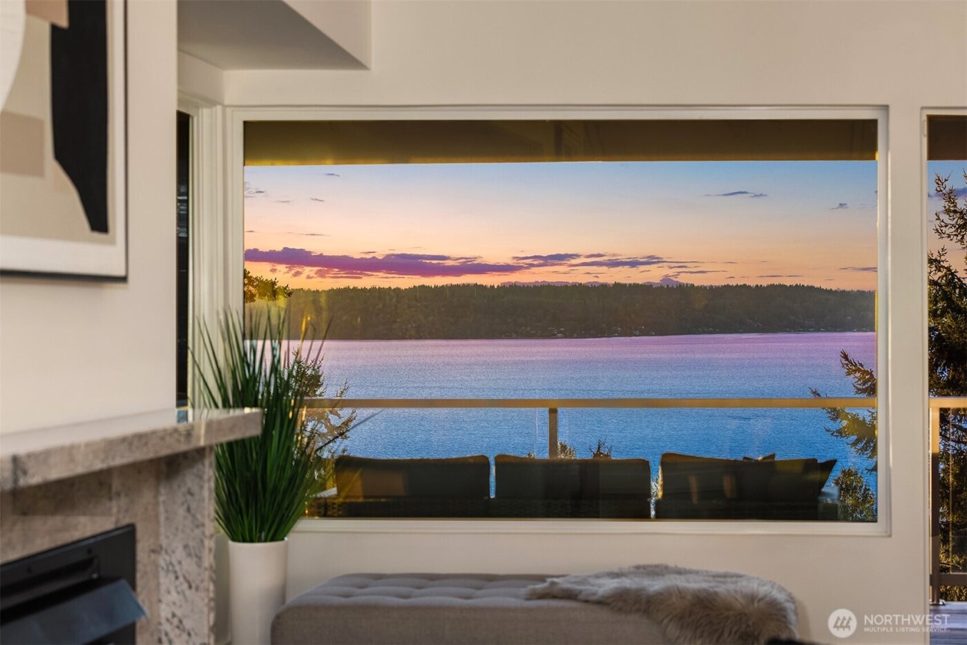 15733 25th Avenue SW, Burien, WA 98166