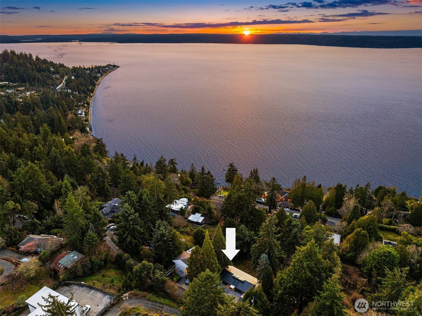 15733 25th Avenue SW, Burien, WA 98166