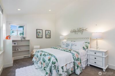7626 NE 8th Street , Medina, WA 98039 - Photo 30