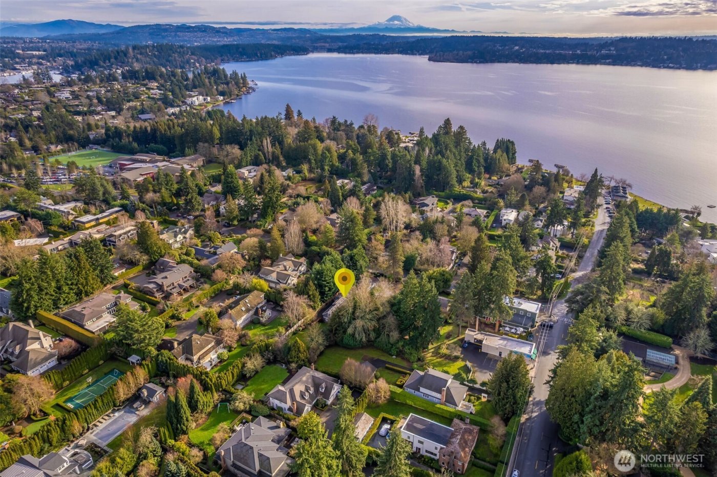 7626 NE 8th Street , Medina, WA 98039