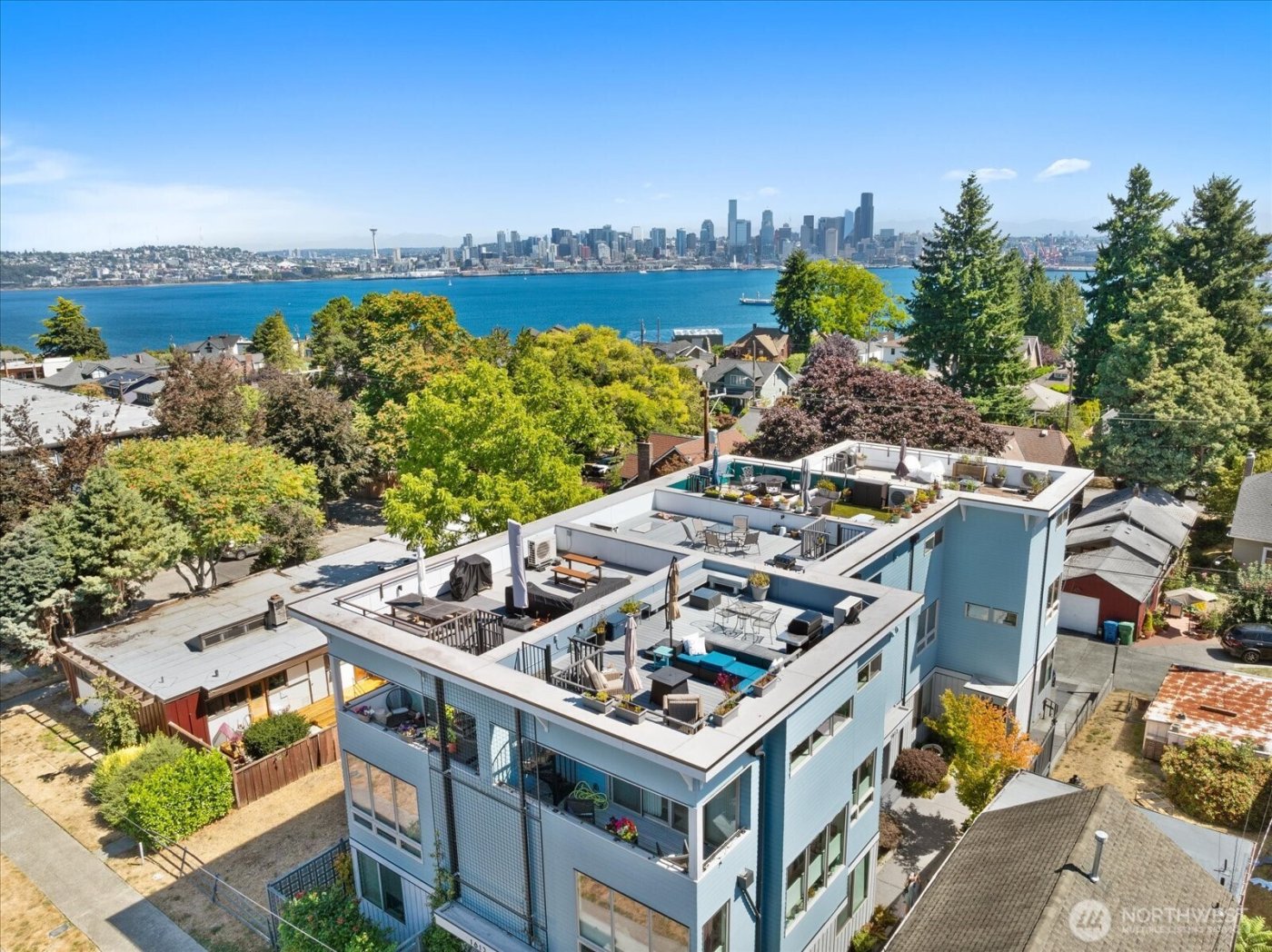 1612 California Avenue SW #B, Seattle, WA 98116