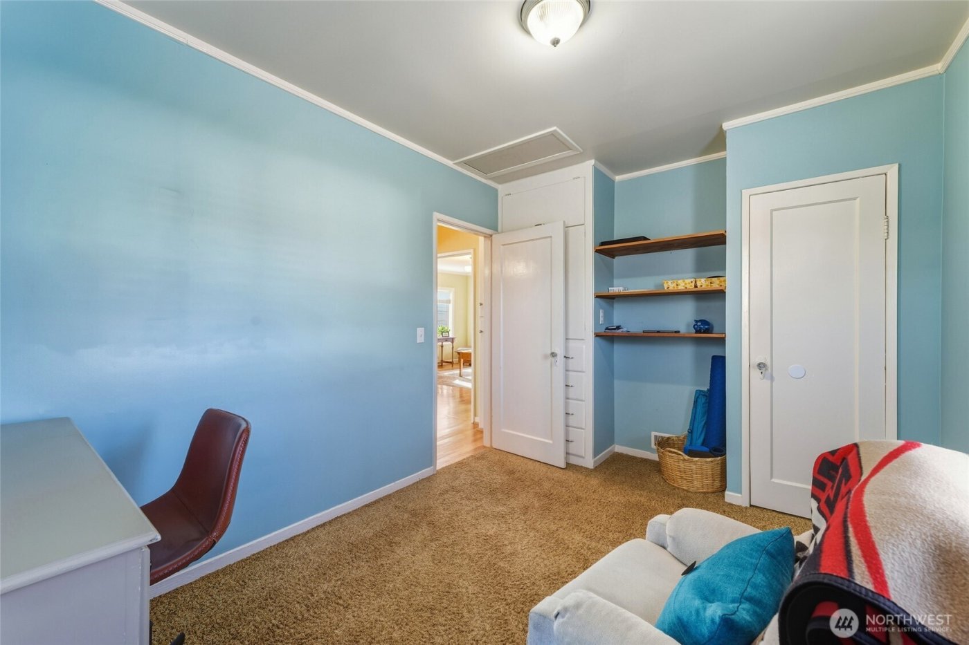 22 NW B Street , College Place, WA 99324