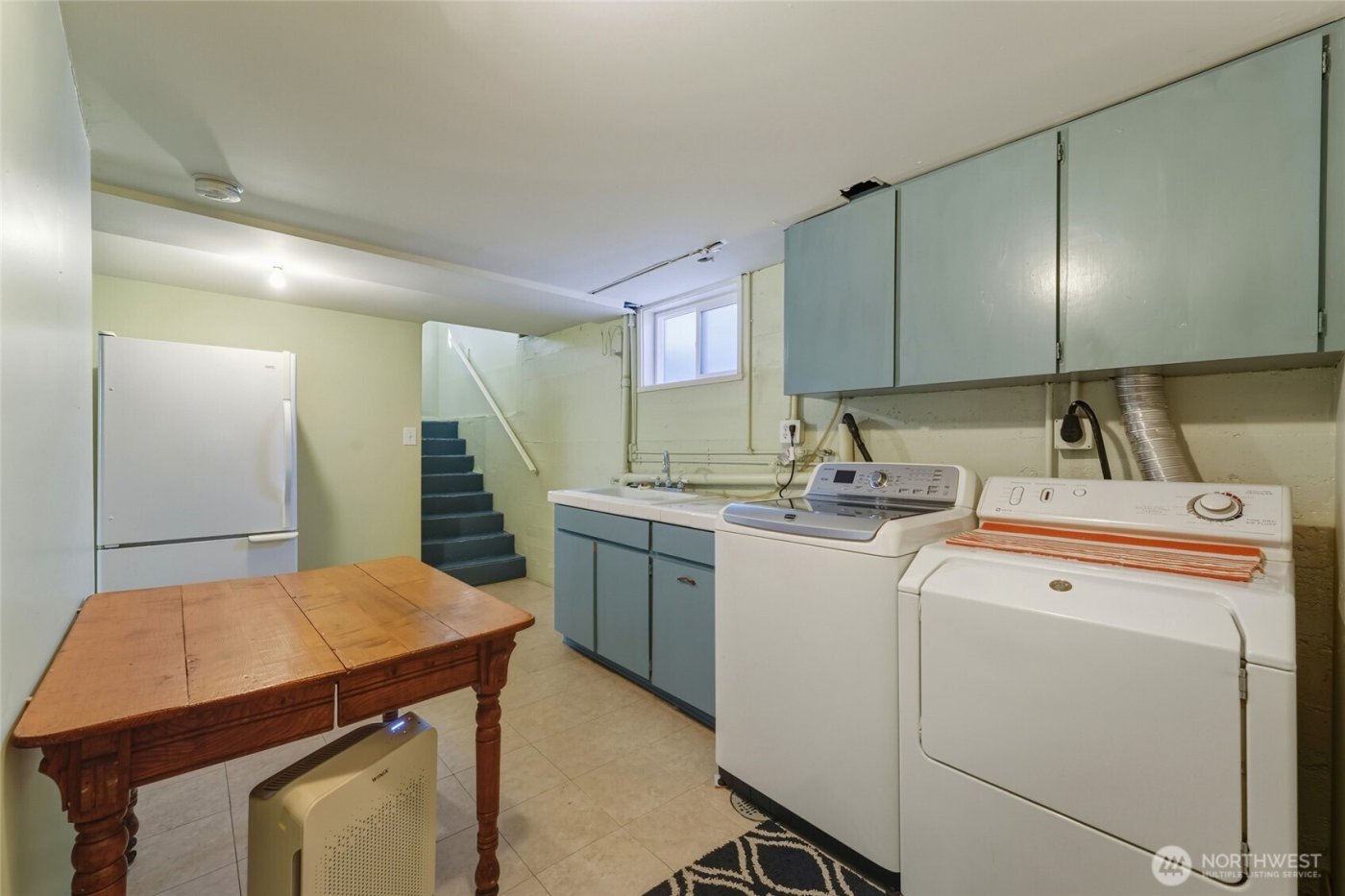 22 NW B Street , College Place, WA 99324