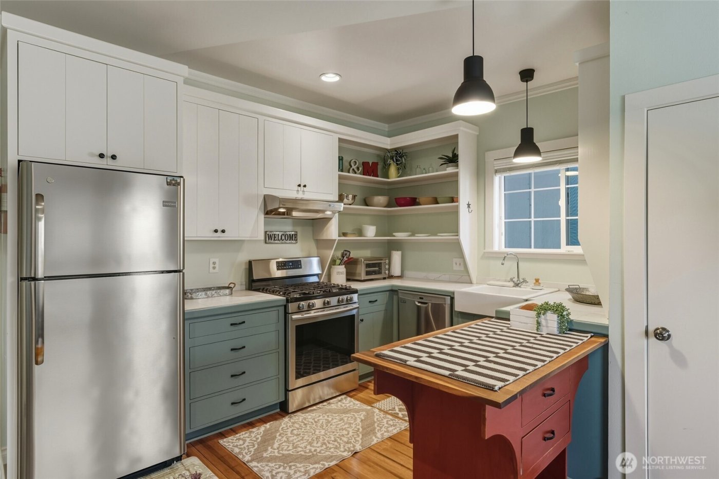 22 NW B Street , College Place, WA 99324