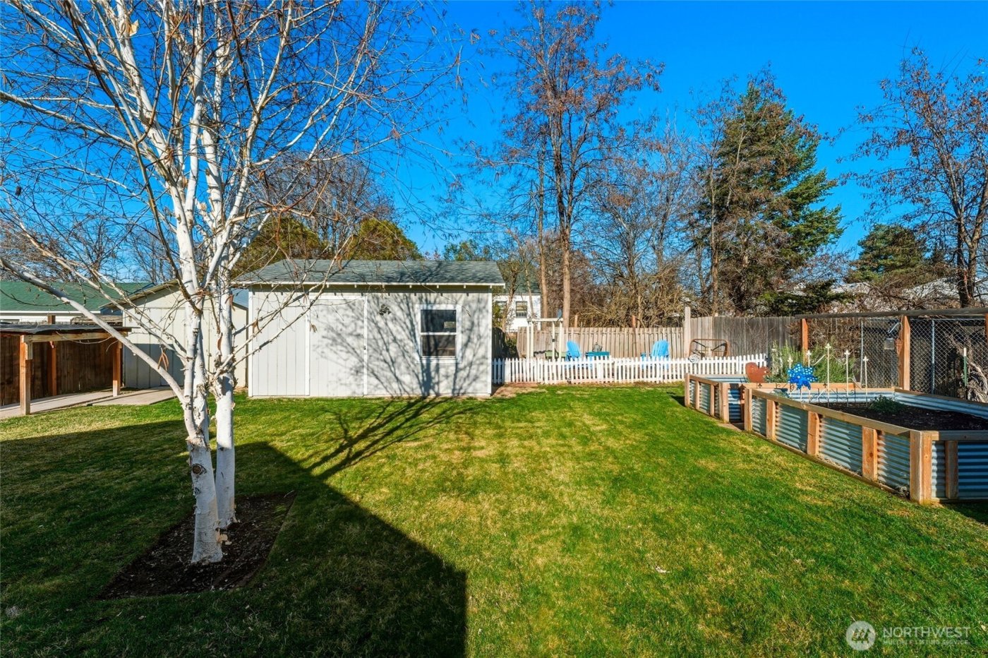 22 NW B Street , College Place, WA 99324