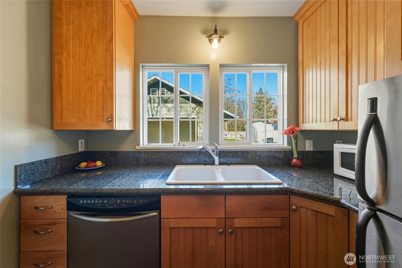 22 NW B Street , College Place, WA 99324