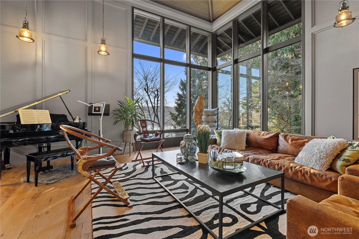 5425 96th Avenue SE, Mercer Island, WA 98040