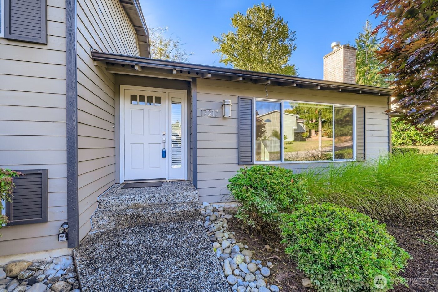 17217 NE 14th Street , Bellevue, WA 98008