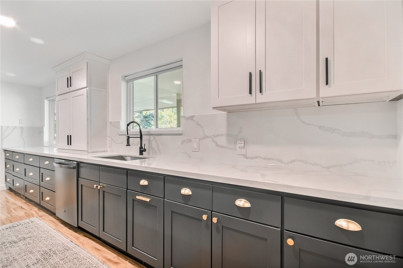 6902 Mount Tacoma Drive SW, Lakewood, WA 98499