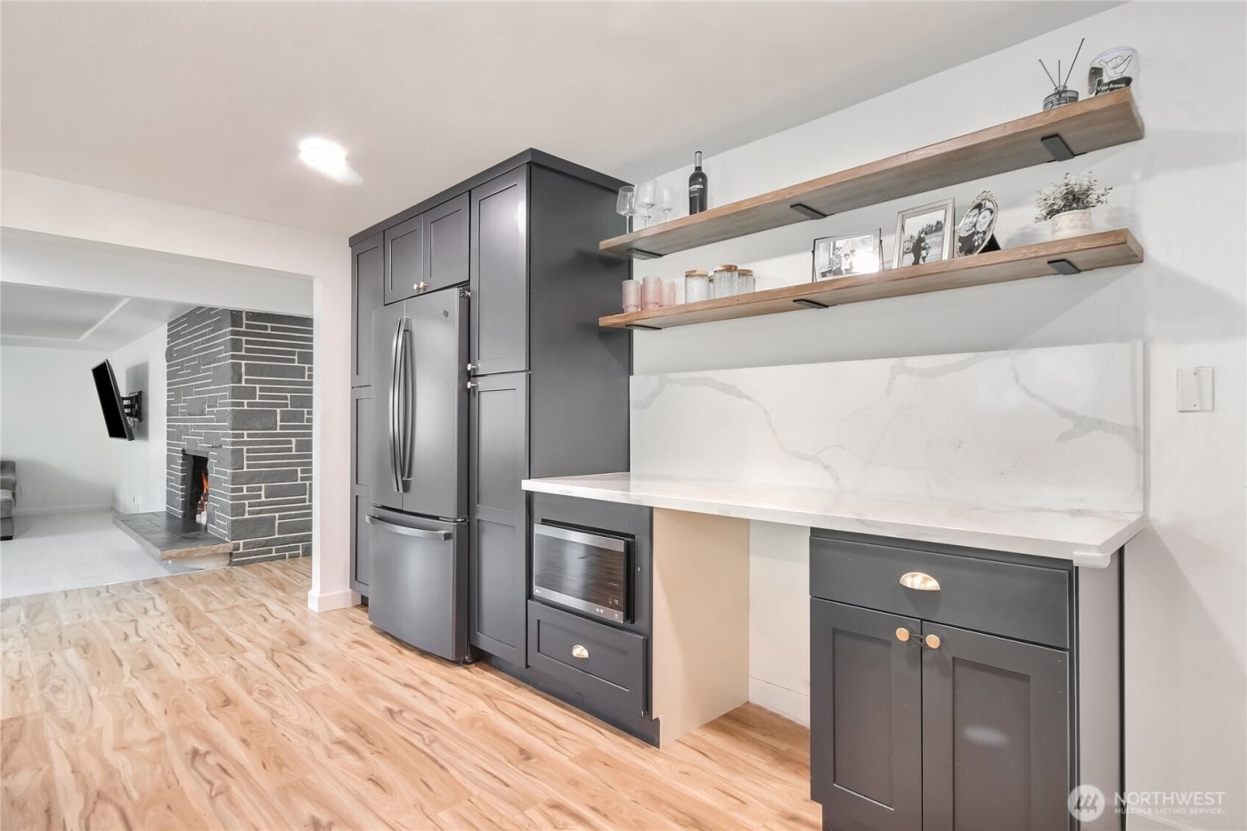 6902 Mount Tacoma Drive SW, Lakewood, WA 98499