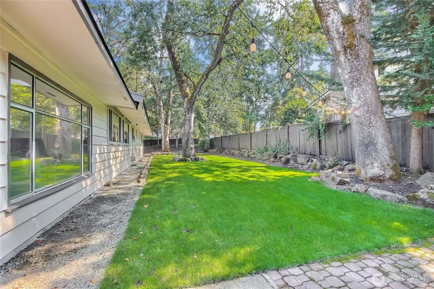 6902 Mount Tacoma Drive SW, Lakewood, WA 98499